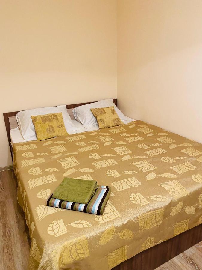 Like Home Apartments&Rooms Almaty Luaran gambar