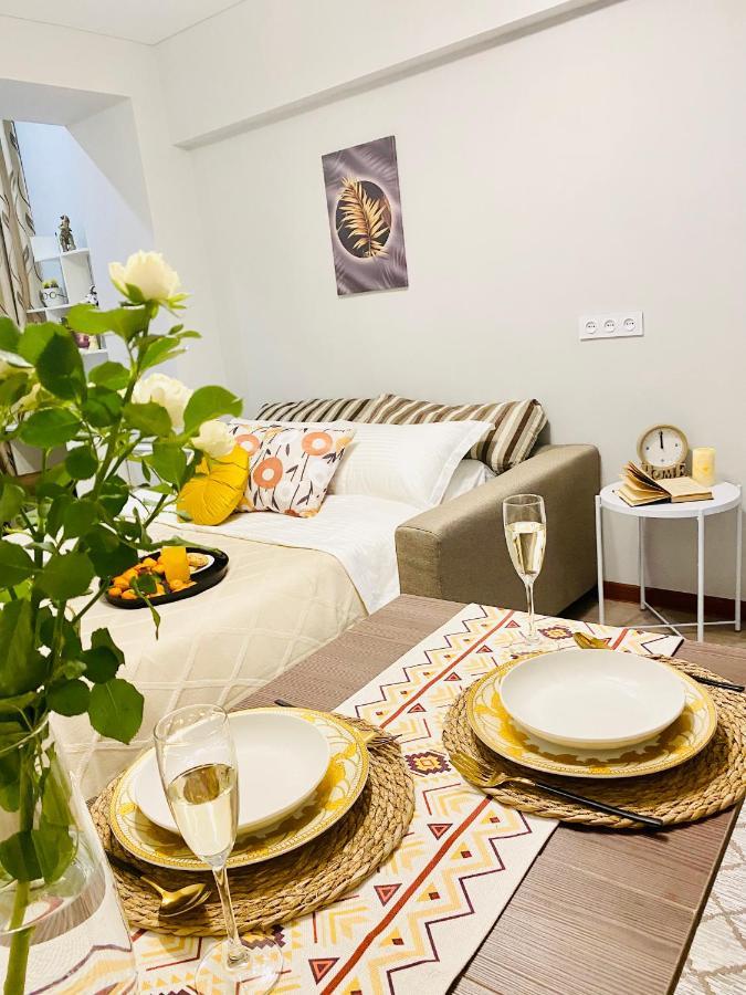 Like Home Apartments&Rooms Almaty Luaran gambar