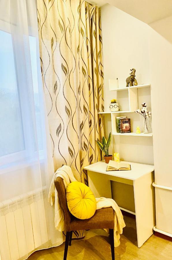 Like Home Apartments&Rooms Almaty Luaran gambar