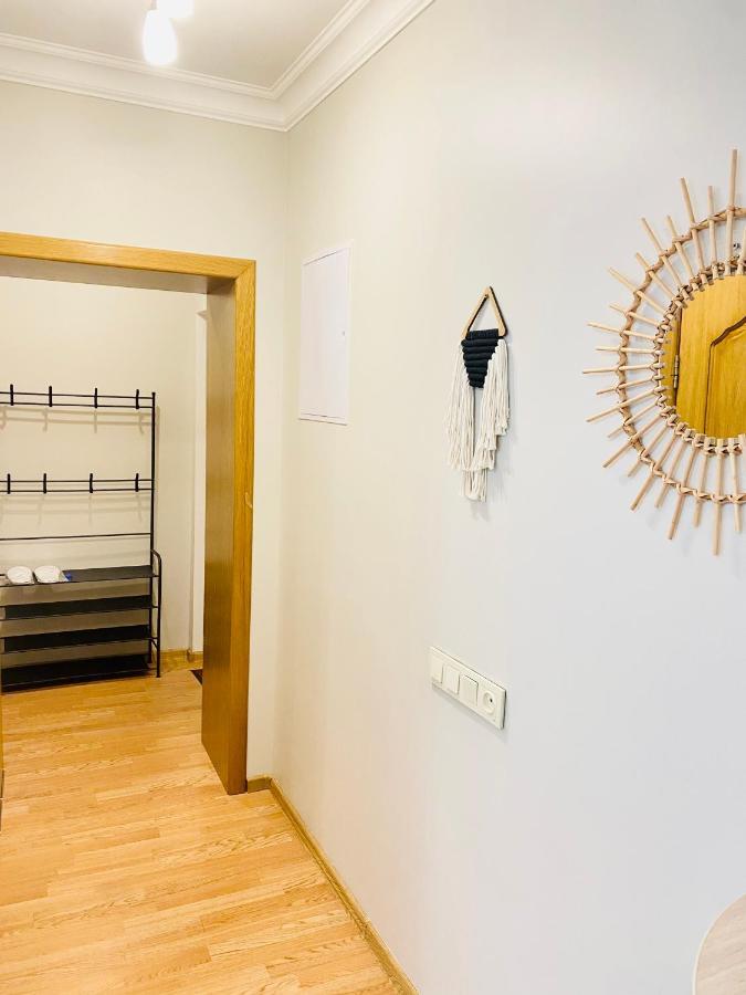 Like Home Apartments&Rooms Almaty Luaran gambar