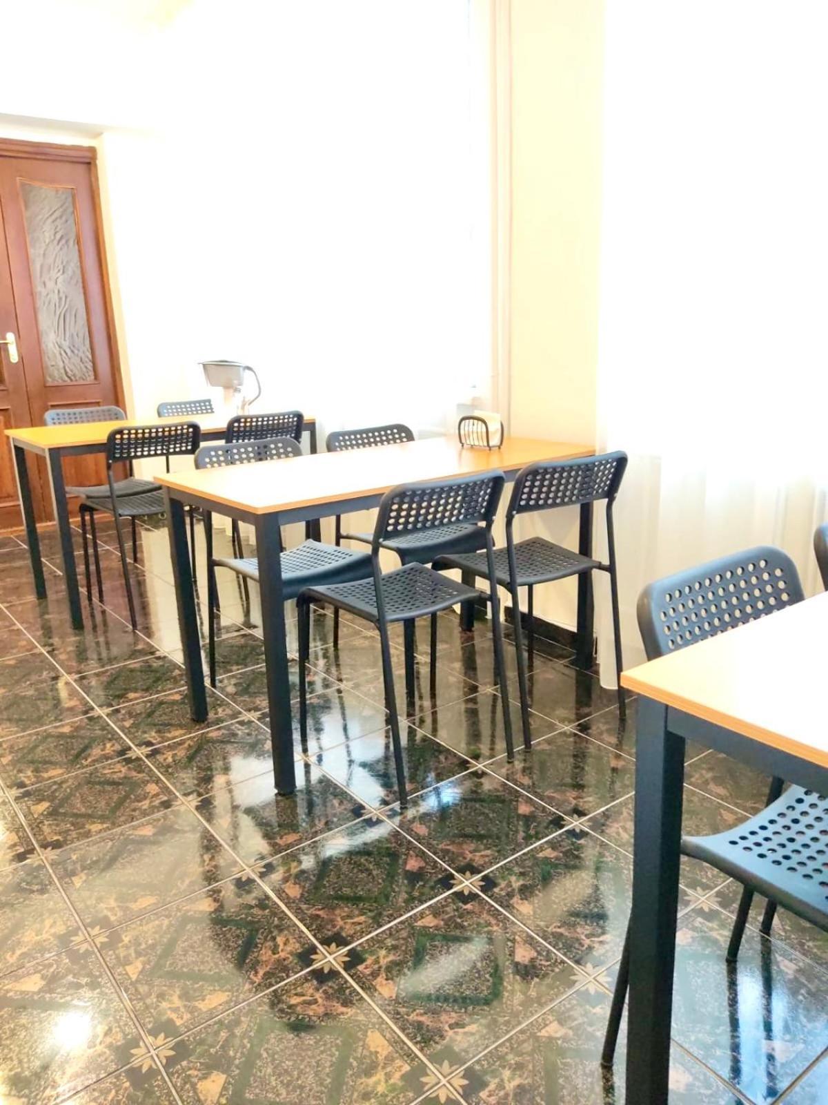 Like Home Apartments&Rooms Almaty Luaran gambar