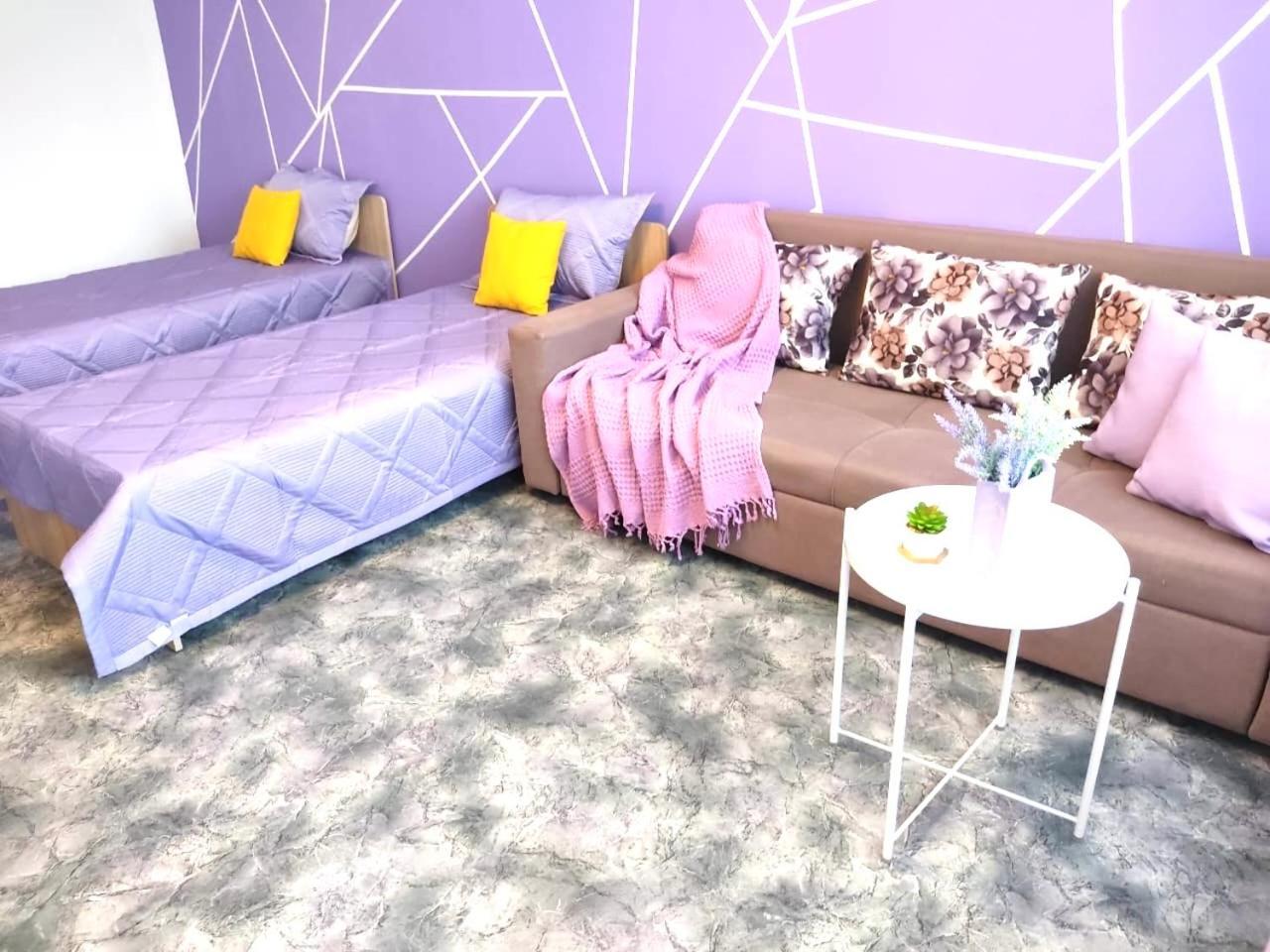 Like Home Apartments&Rooms Almaty Luaran gambar